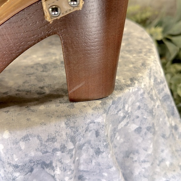 Madden Girl “Lifft” Daisy Raffia Tan Open Toe One-Band Platforms WMS 6.5M🌼VGUC - Picture 9 of 12